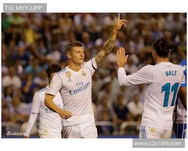 克罗斯在球场上的传奇之路与足球世界的影响力分析